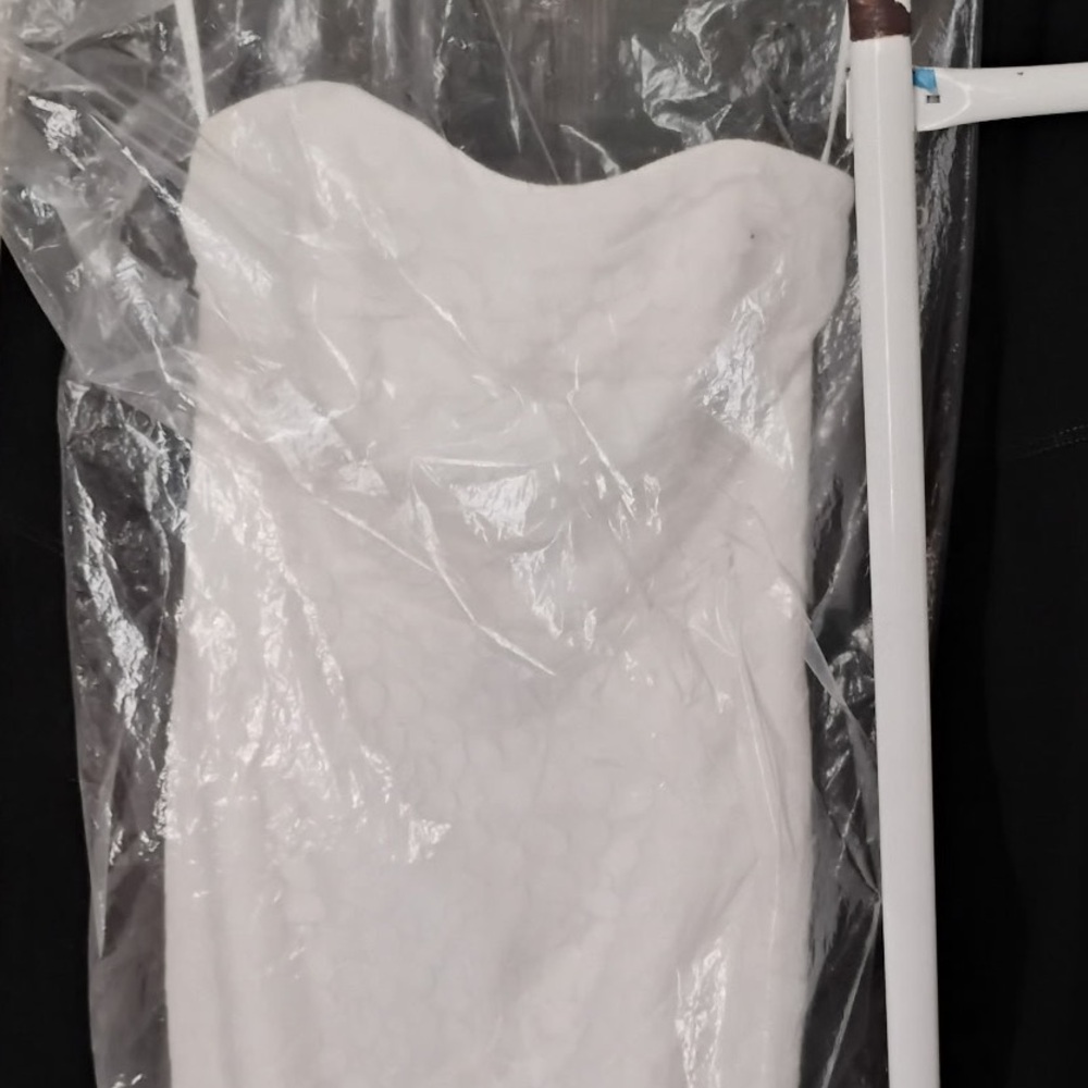 White Strapless Lace Gown - used, great condition - size 10